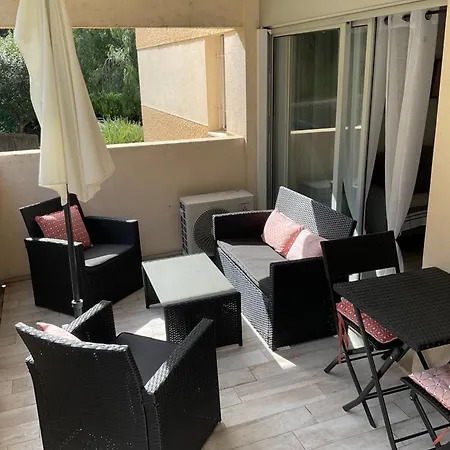 Apartment Coin Nuit Terrasse Parking Clim *